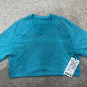 lululemon metal vent tech SS size M